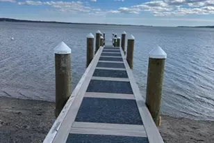 395 Park Ave, Portsmouth, RI 02871 - Photo 1