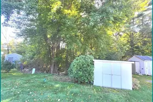 1 Ferndale Dr, Halifax, MA 02338 - Photo 11