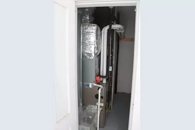 69 Catharine St #3, Worcester, MA 01605 - Photo 13