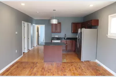 69 Catharine St #3, Worcester, MA 01605 - Photo 1