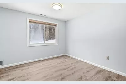 14 Centercrest Dr #14, Tyngsborough, MA 01879 - Photo 9