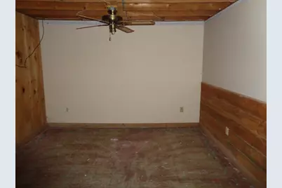 20 Marc Ave, Southbridge, MA 01550 - Photo 25