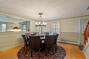 321 Cambridge St, Burlington, MA 01803 - Photo 3