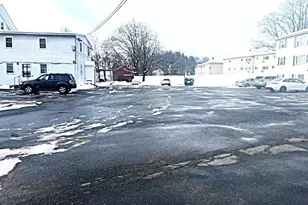 43 Hamilton St, Leominster, MA 01453 - Photo 17