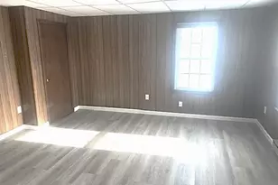 43 Hamilton St, Leominster, MA 01453 - Photo 13