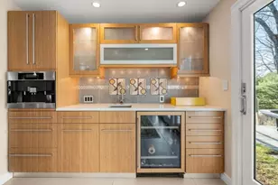 84 Royalston Rd, Wellesley, MA 02481 - Photo 23