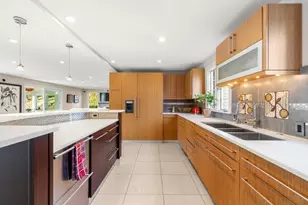 84 Royalston Rd, Wellesley, MA 02481 - Photo 21