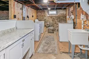 129 Friend St, Amesbury, MA 01913 - Photo 21