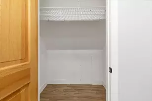 129 Friend St, Amesbury, MA 01913 - Photo 17