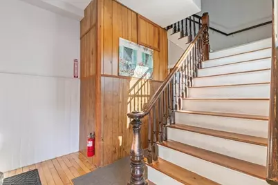 129 Friend St #2, Amesbury, MA 01913 - Photo 17