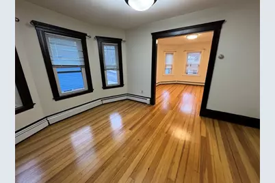 68 Aldrich #2, Boston, MA 02131 - Photo 3