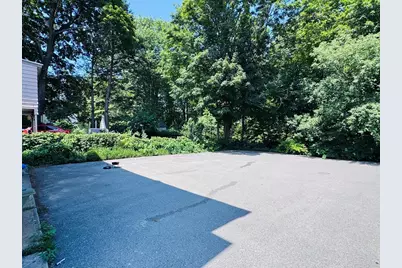 181 West St, Leominster, MA 01453 - Photo 3