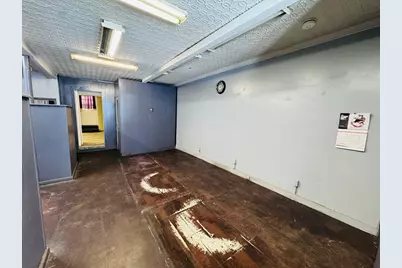 181 West St, Leominster, MA 01453 - Photo 9