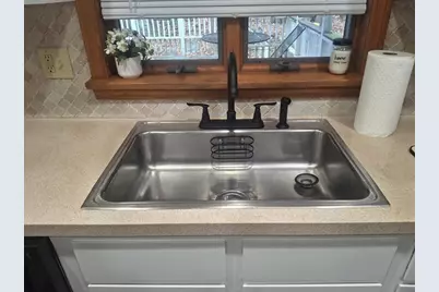 112-114 Cherry St #1, Malden, MA 02148 - Photo 5