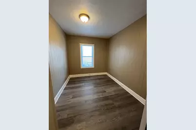 8 Camp St #1, Worcester, MA 01603 - Photo 9