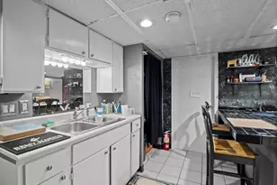 106 Lundberg St, Lowell, MA 01852 - Photo 23