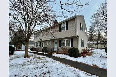 106 Lundberg St #6, Lowell, MA 01852 - Photo 1