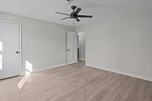 19 Valerie Dr, Plainville, MA 02762 - Photo 33