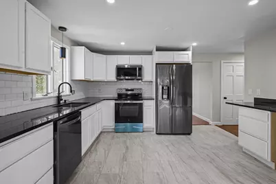 19 Valerie Dr, Plainville, MA 02762 - Photo 11