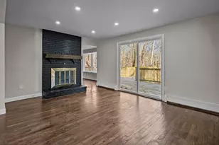 19 Valerie Dr, Plainville, MA 02762 - Photo 7