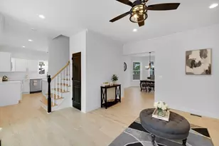 104 Lincoln St, Holyoke, MA 01040 - Photo 7