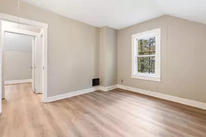 14-24 C St #14, Northbridge, MA 01588 - Photo 9