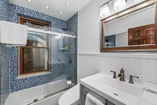 8 Battery St, Boston, MA 02109 - Photo 7