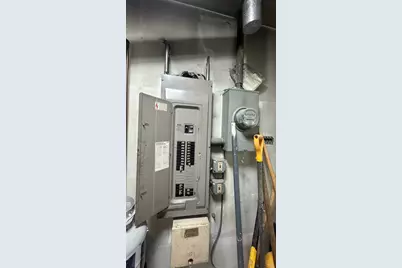 330 William St, Fall River, MA 02721 - Photo 11