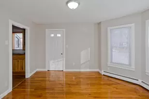 28 Miller St, Ludlow, MA 01056 - Photo 19