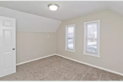 28 Miller St, Ludlow, MA 01056 - Photo 29