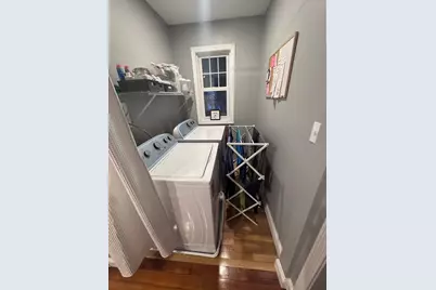 35 Mendelssohn St #2, Boston, MA 02131 - Photo 9