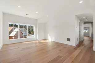 1060 Grove St, Framingham, MA 01701 - Photo 11