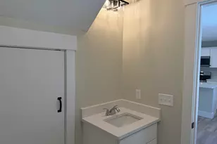 480 Wareham St, Middleborough, MA 02346 - Photo 9