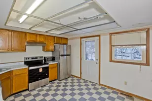 1430 Russell Rd, Westfield, MA 01085 - Photo 7