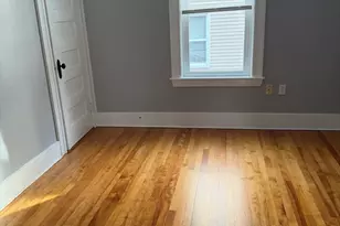 29 Boardman St, Worcester, MA 01606 - Photo 11