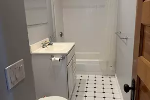 29 Boardman St, Worcester, MA 01606 - Photo 13