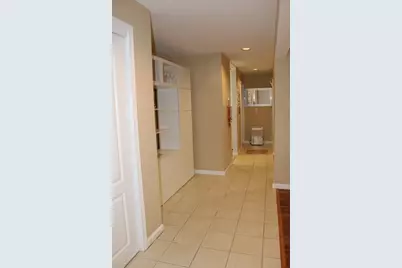 75 Huntoon Memorial Hwy #1-2, Leicester, MA 01524 - Photo 3