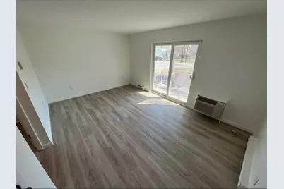 31 Vine St #27, Weymouth, MA 02188 - Photo 5