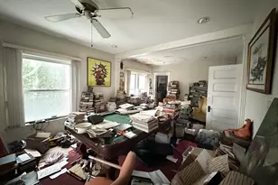 158 Pleasant St, Holyoke, MA 01040 - Photo 5