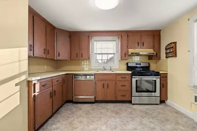 83 Dean St, Norwood, MA 02062 - Photo 15