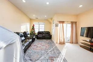 614 Pond St, Braintree, MA 02184 - Photo 9