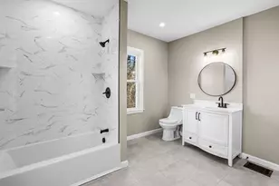 73 Gifford Ave, Dartmouth, MA 02747 - Photo 11