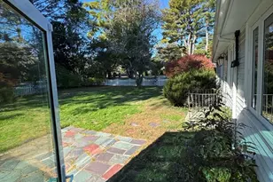 793 Dedham St, Newton, MA 02459 - Photo 25