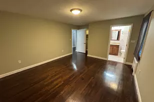 793 Dedham St, Newton, MA 02459 - Photo 19