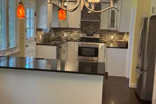 793 Dedham St, Newton, MA 02459 - Photo 21