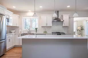 35 Spruce St, Raynham, MA 02767 - Photo 9