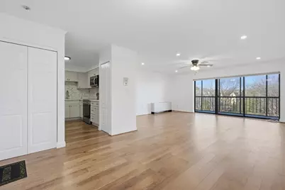 2 Summit #68, Reading, MA 01867 - Photo 7