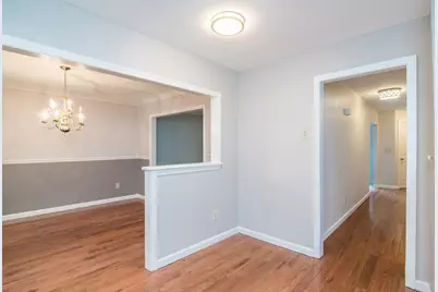 13 Castle Hills Rd #B, Agawam, MA 01001 - Photo 15