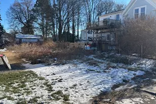 861 Main St, Clinton, MA 01510 - Photo 1