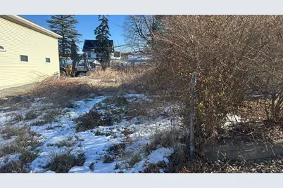 861 Main St, Clinton, MA 01510 - Photo 3